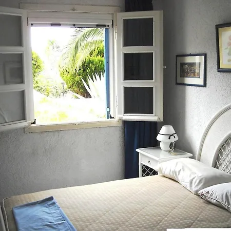 Aretes Bay Maisonette Villa *